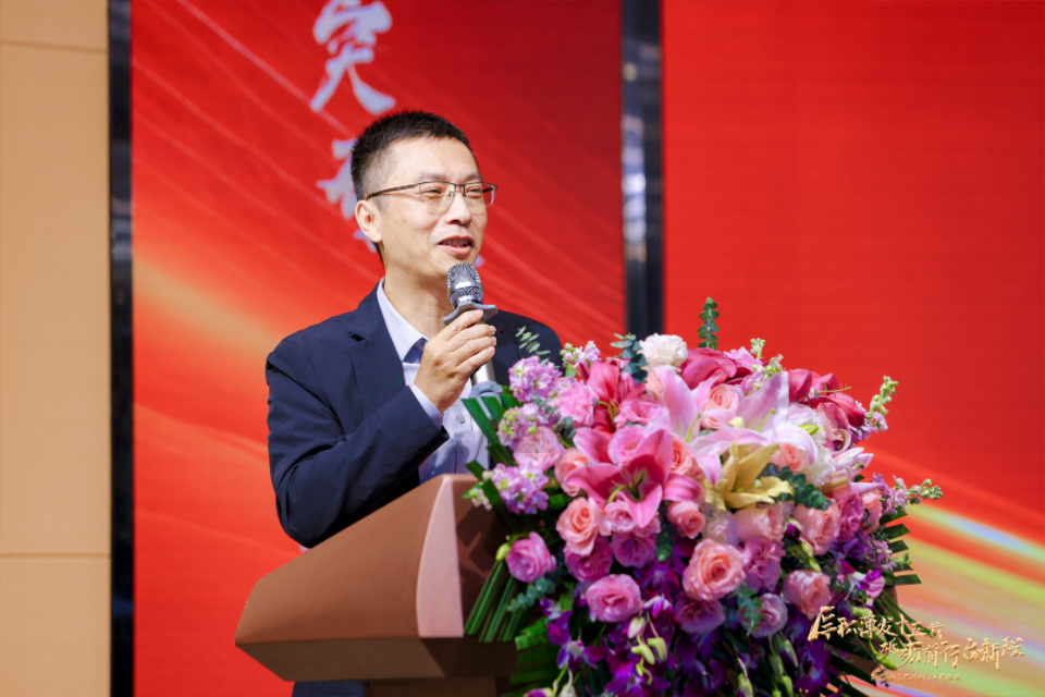 “厚积薄发十五载 砥砺前行启新程”深圳市尊龙凯时半导体有限公司十五周年庆典 “厚积薄发十五载 砥砺前行启新程”深圳市尊龙凯时半导体有限公司十五周年庆典